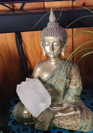 LARGE CLEAR QUARTZ CLUSTER