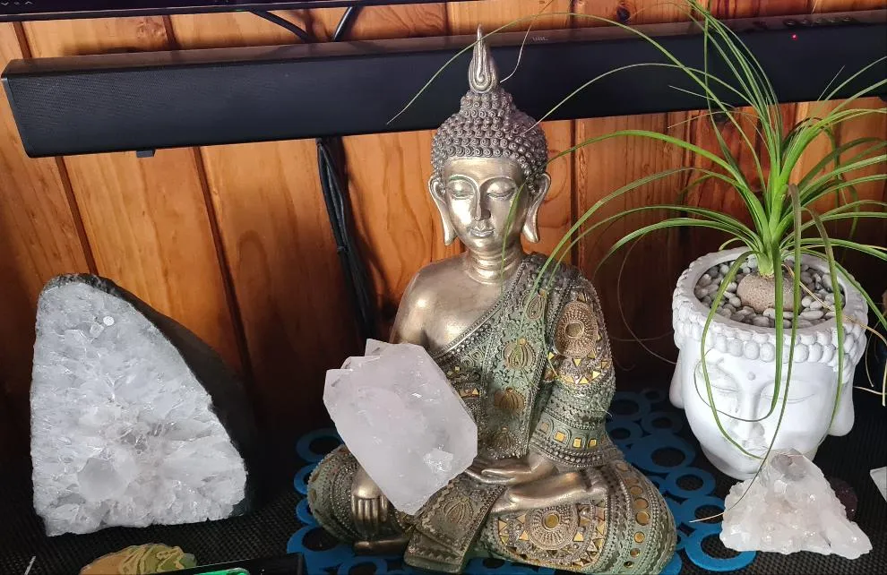 LARGE CLEAR QUARTZ CLUSTER