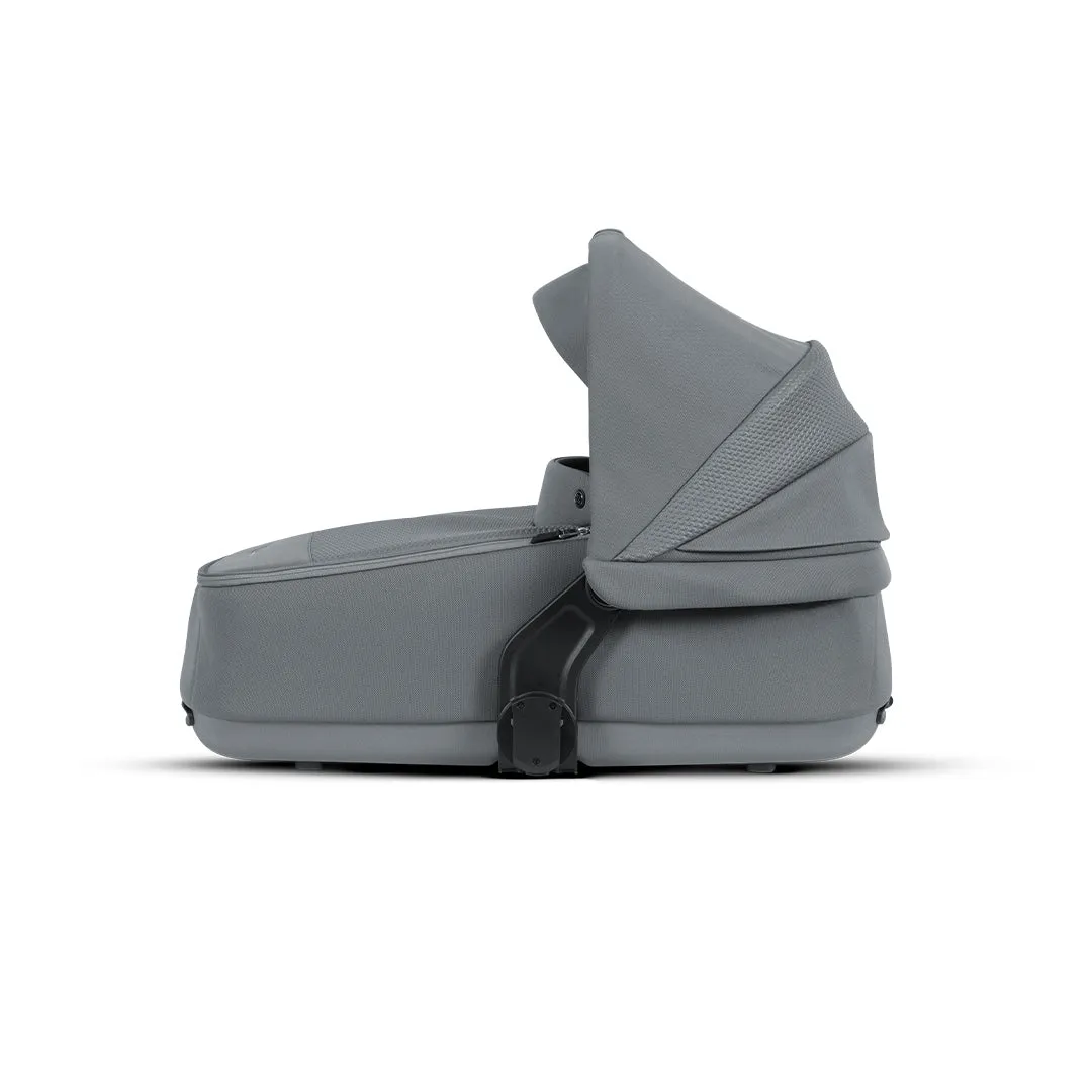 [Preloved] Silver Cross Dune Compact Folding Carrycot - Glacier