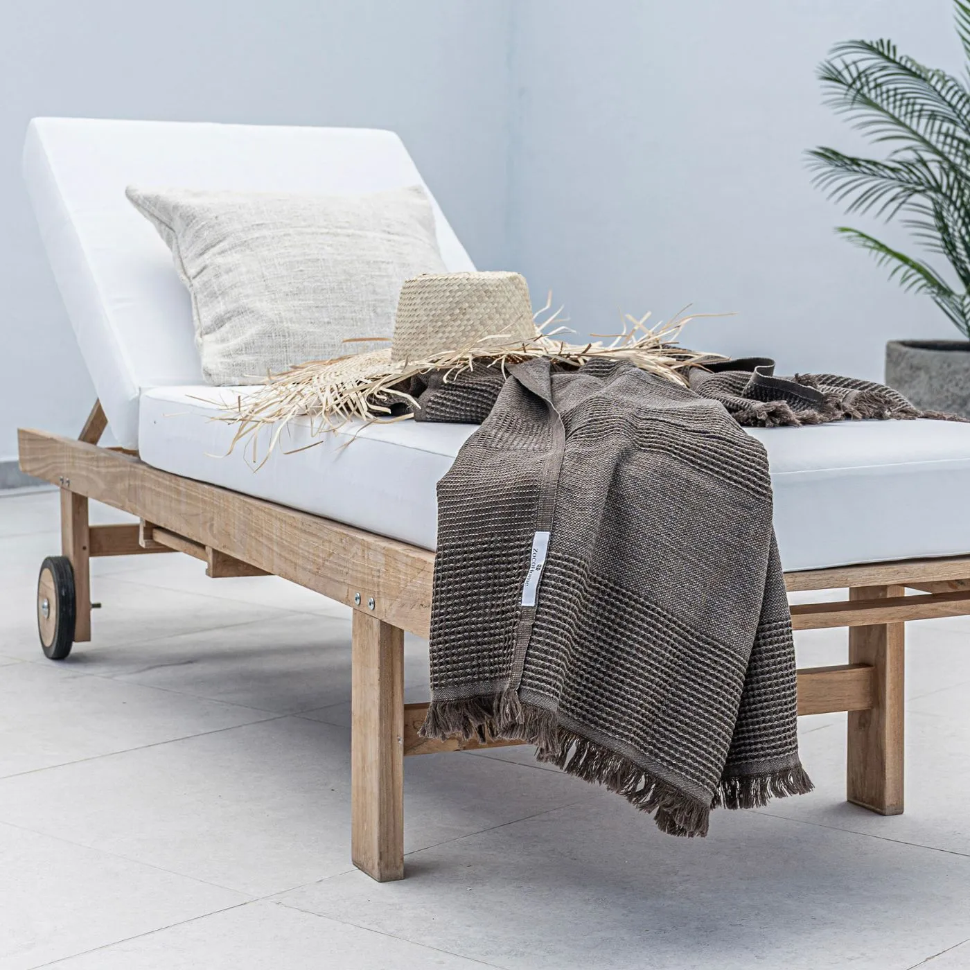 Recycled Cotton Towel | Brown | 80x180cm Zoco Home