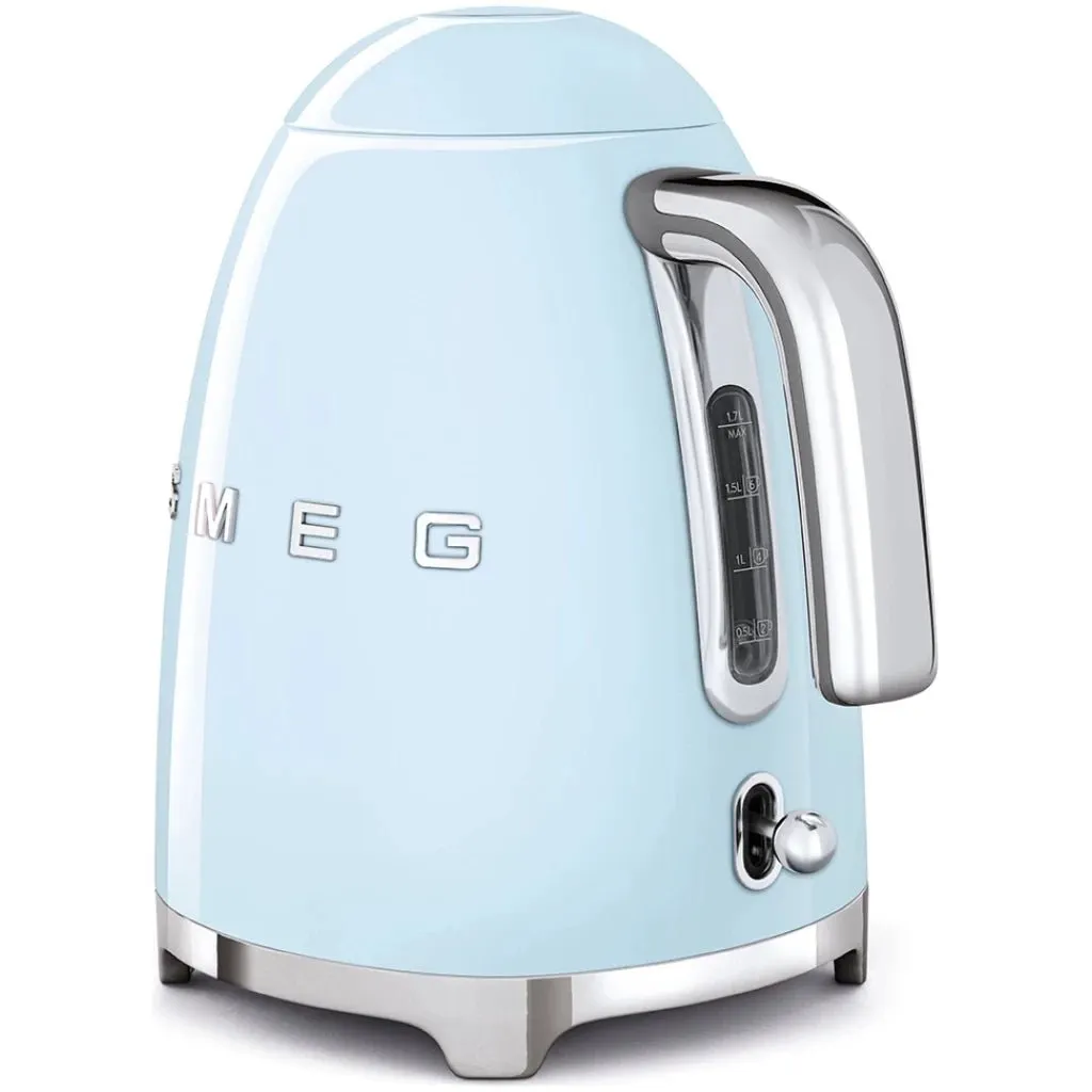 Smeg Retro 50's Style 1.7 Litre Kettle | Pastel Blue